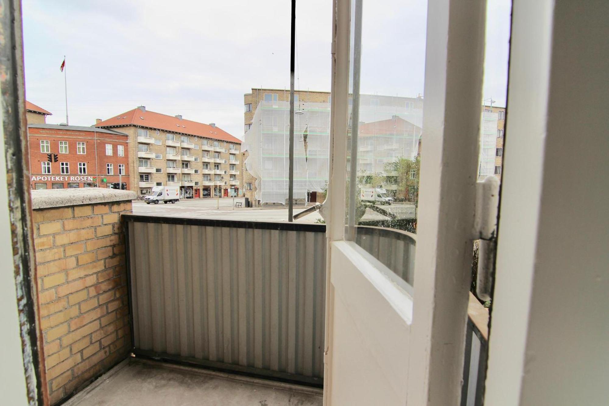 Refurbished W Balcony Apartment Copenhagen